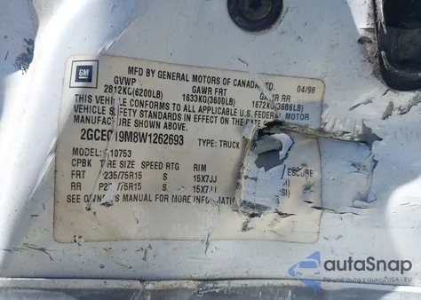 1998 Chevrolet C1500 Fleetside из США, поврежденный, VIN 2GCEC19M8W1262693